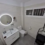 2bd Ocean View Panoramic アデヘ